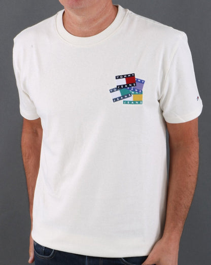Tommy Jeans Flag Badge T-shirt Ivory