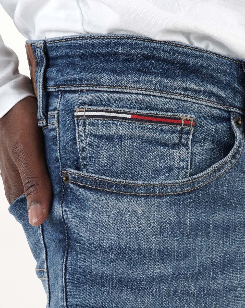 Tommy Jeans Austin Slim Tapered Jeans Denim Medium