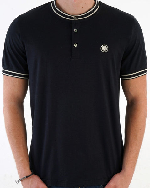 Pretty Green Beta Henley T-shirt Black