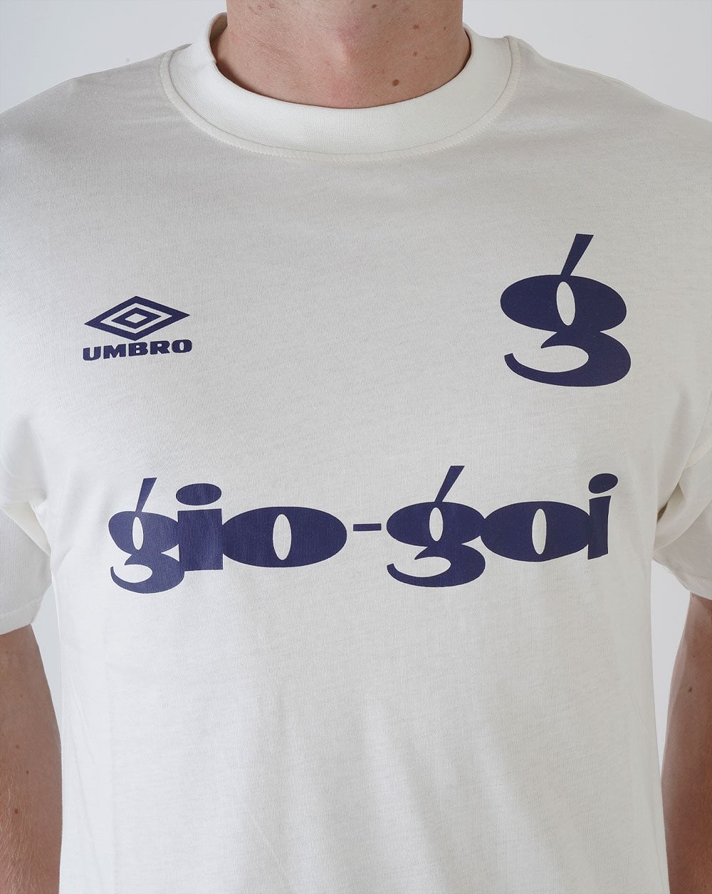 Umbro X Gio Goi Logo T-shirt Off White/Navy Blue