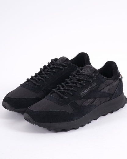 Reebok Classic Cordura Winterized Trainers Black