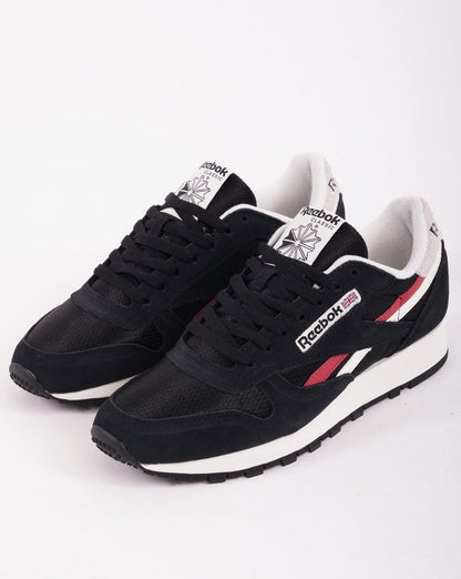 Reebok Classic Trainers Black/Chalk/Red