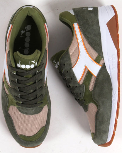 Diadora N902 Trainer Olive Green