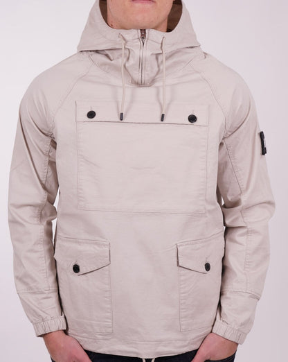 Weekend Offender Vilnius Overtop Pumice