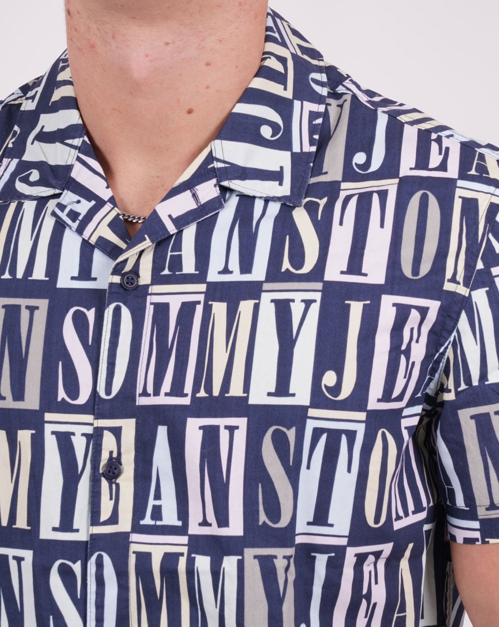 Tommy Jeans Logo Classic SS Shirt Navy/Pastel
