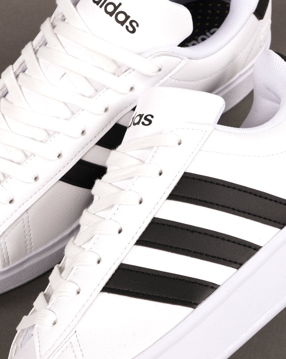 Adidas Grand Court 2.0 Trainers White/Black