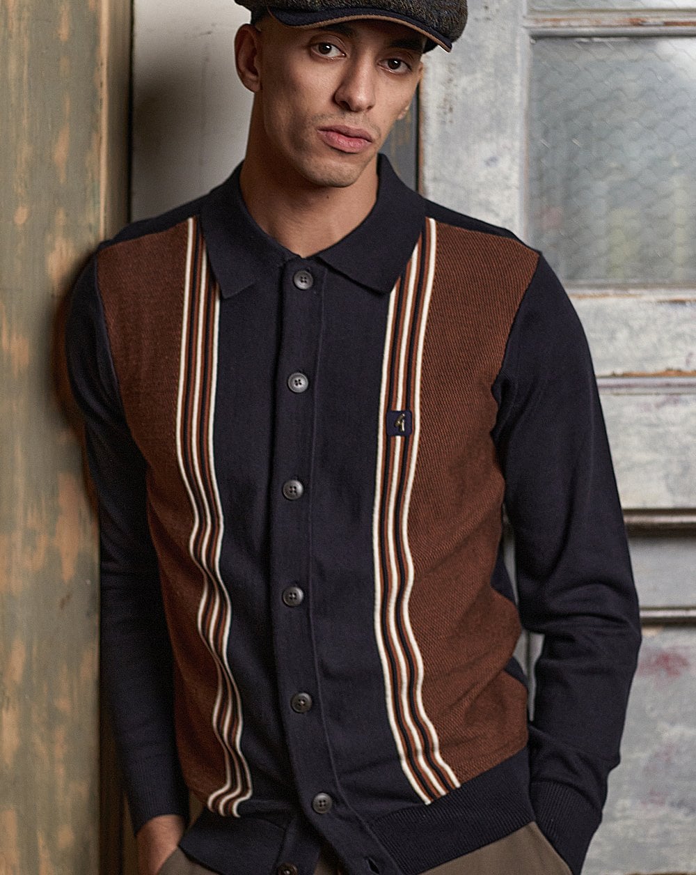 Gabicci Vintage Hanson Button Through Knit Navy