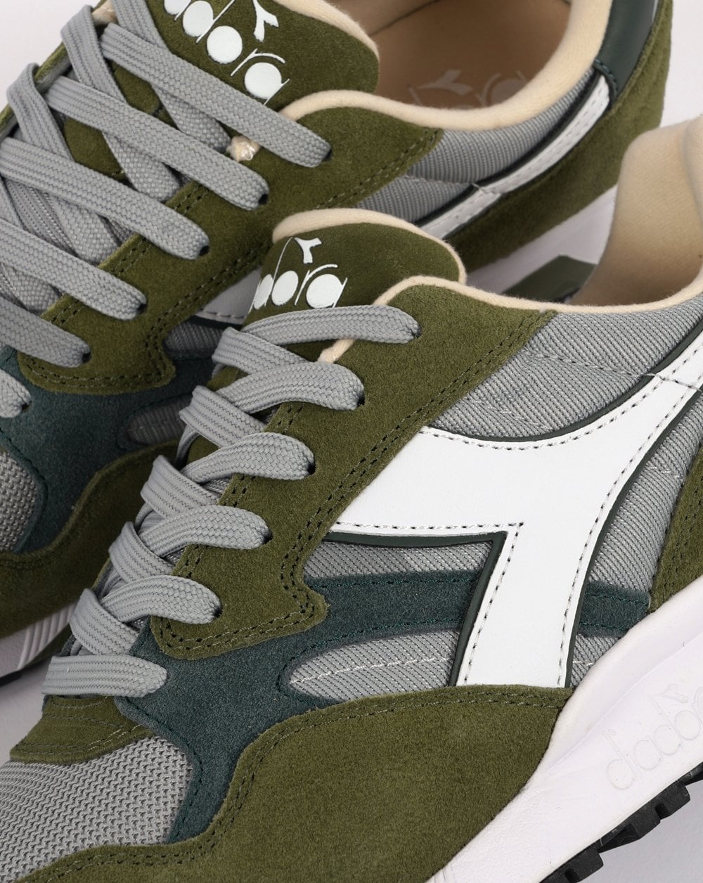 Diadora N902 Trainer Silver/Green