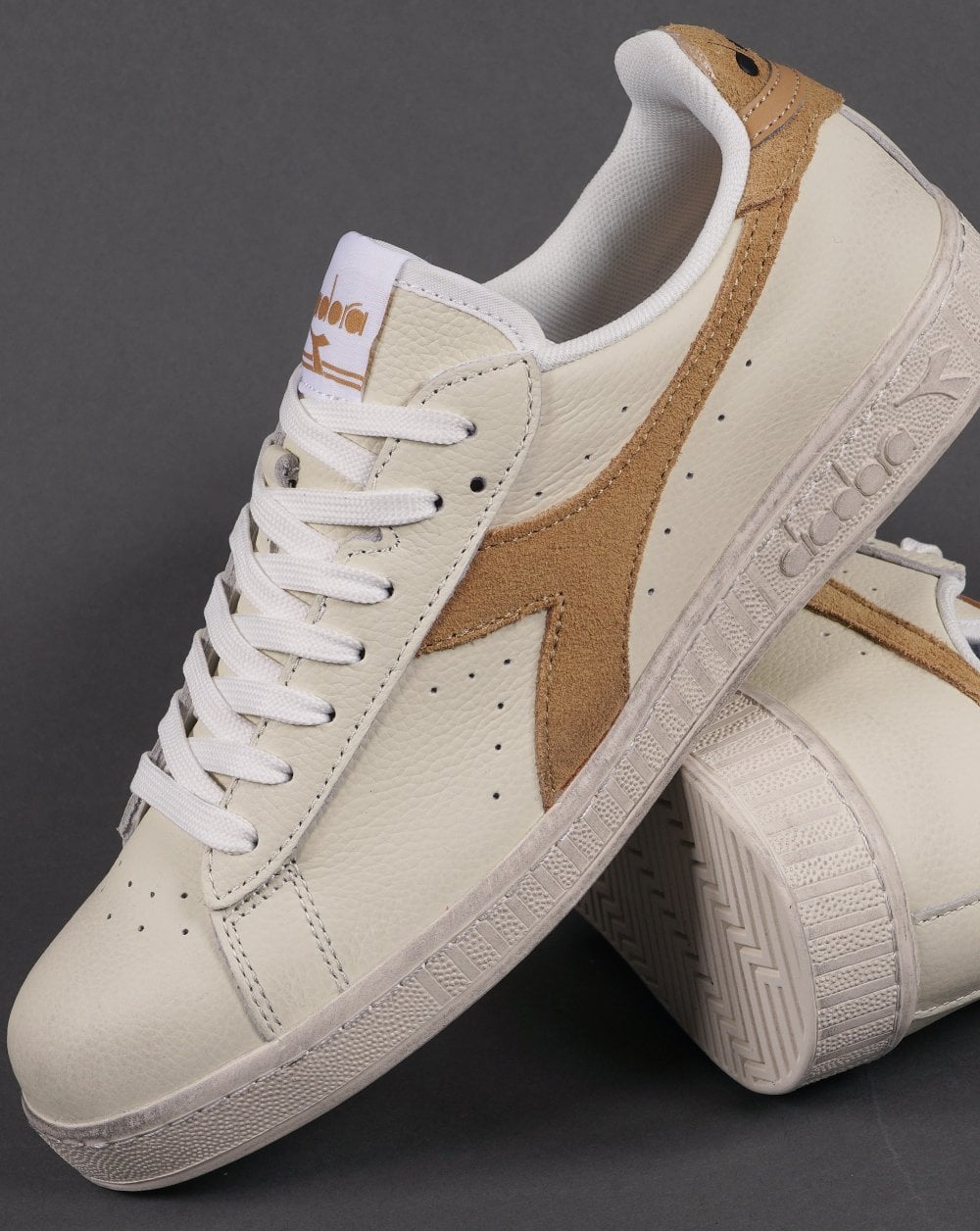 Diadora Game Low Waxed Trainer off White / Soft Gold