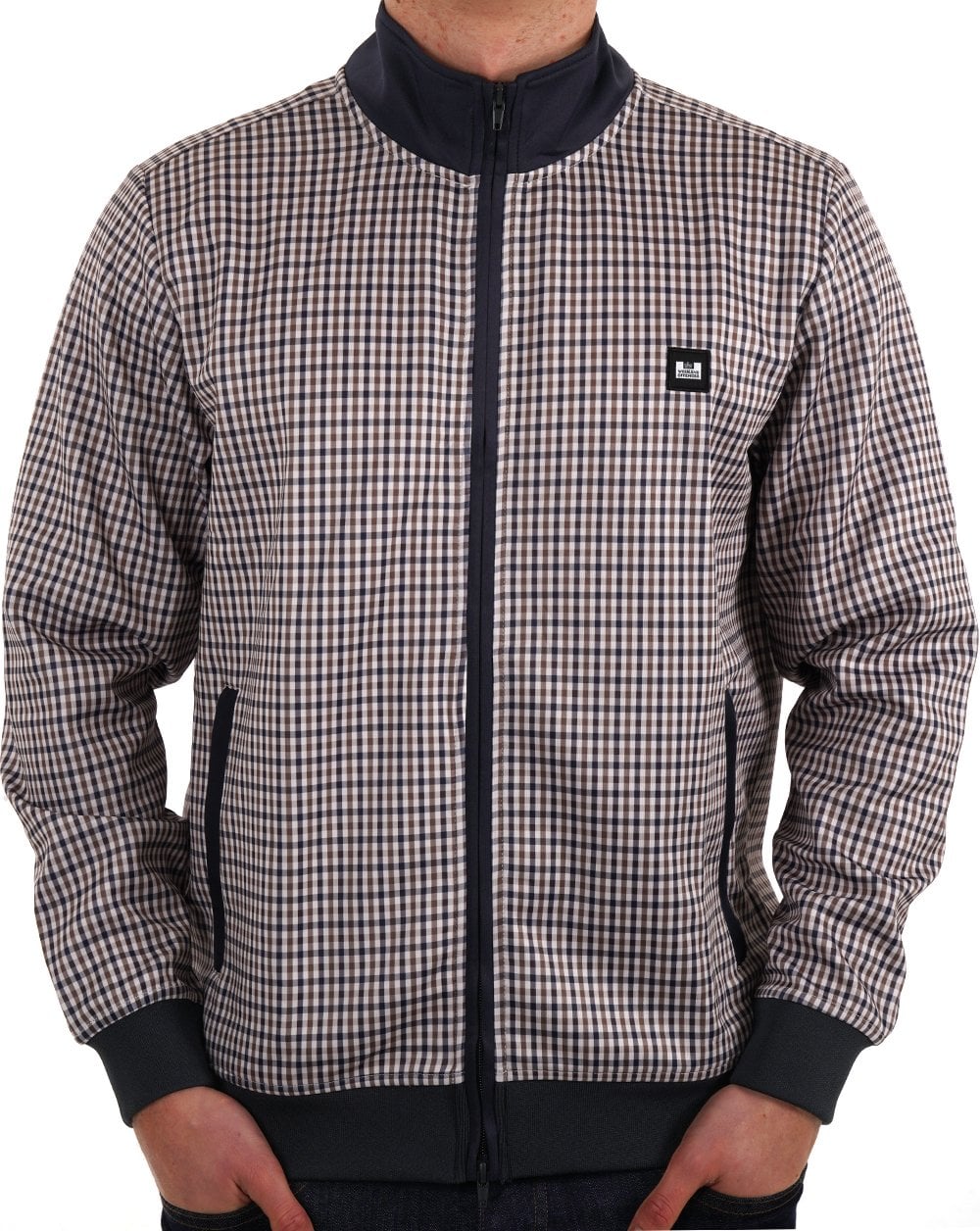 Weekend Offender Placencia Track Top House Check