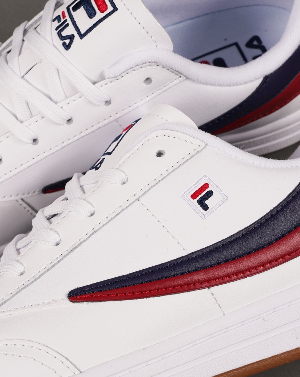 Fila Vintage Tennis 88 Trainers White Navy Red