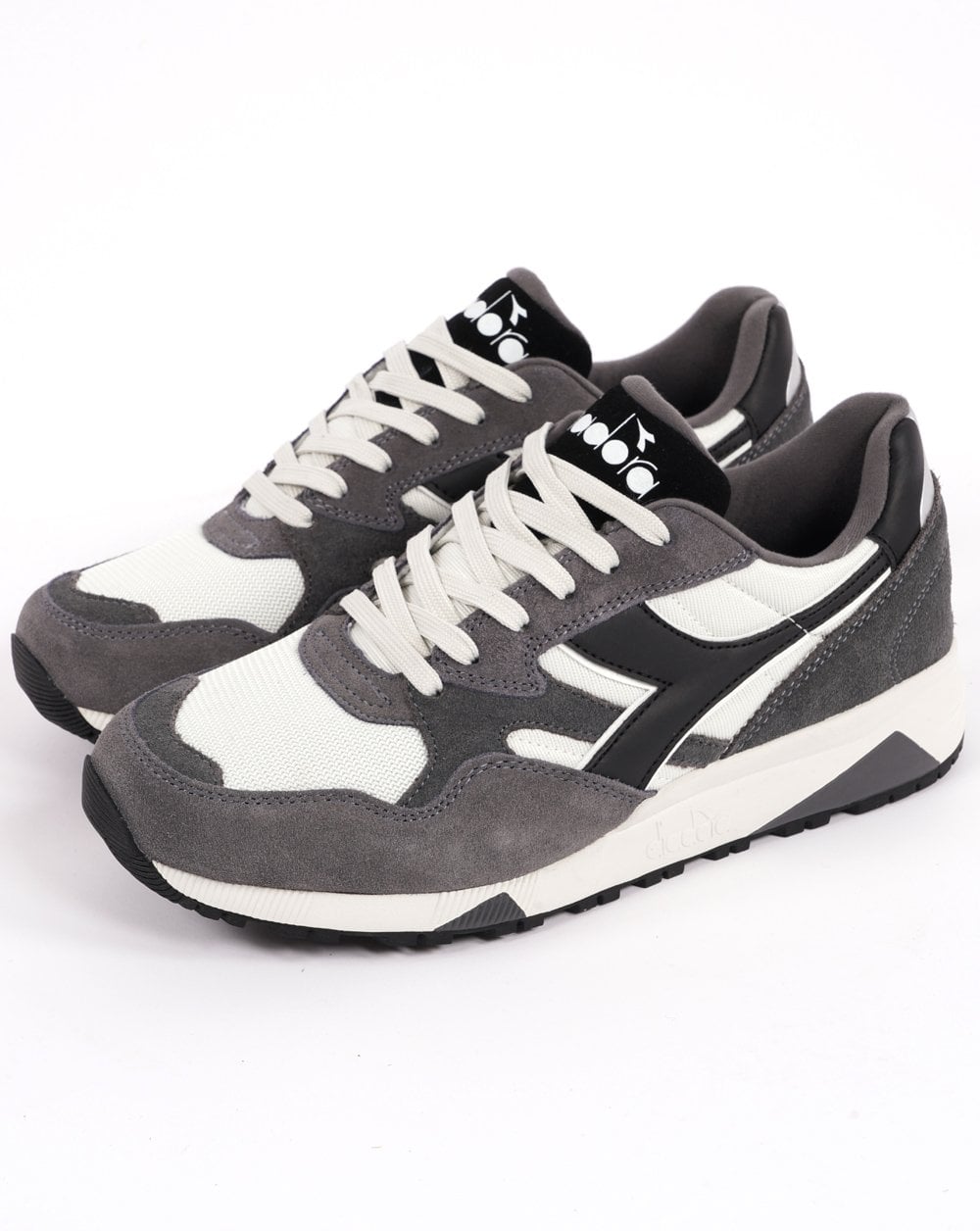 Diadora N902 Trainer Grey/Off White/Black