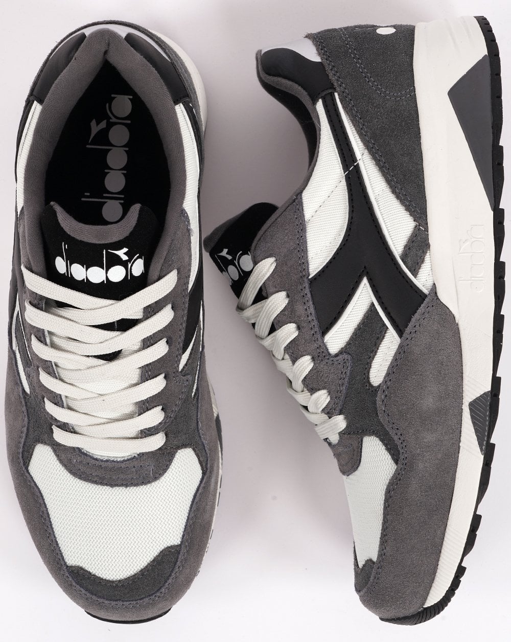 Diadora N902 Trainer Grey/Off White/Black