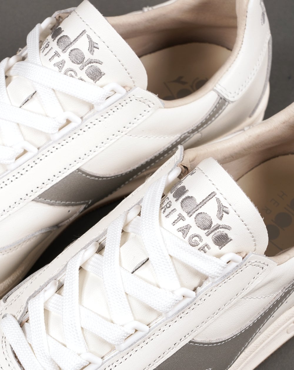 Diadora B Elite 84 Italia Trainers White / Silver
