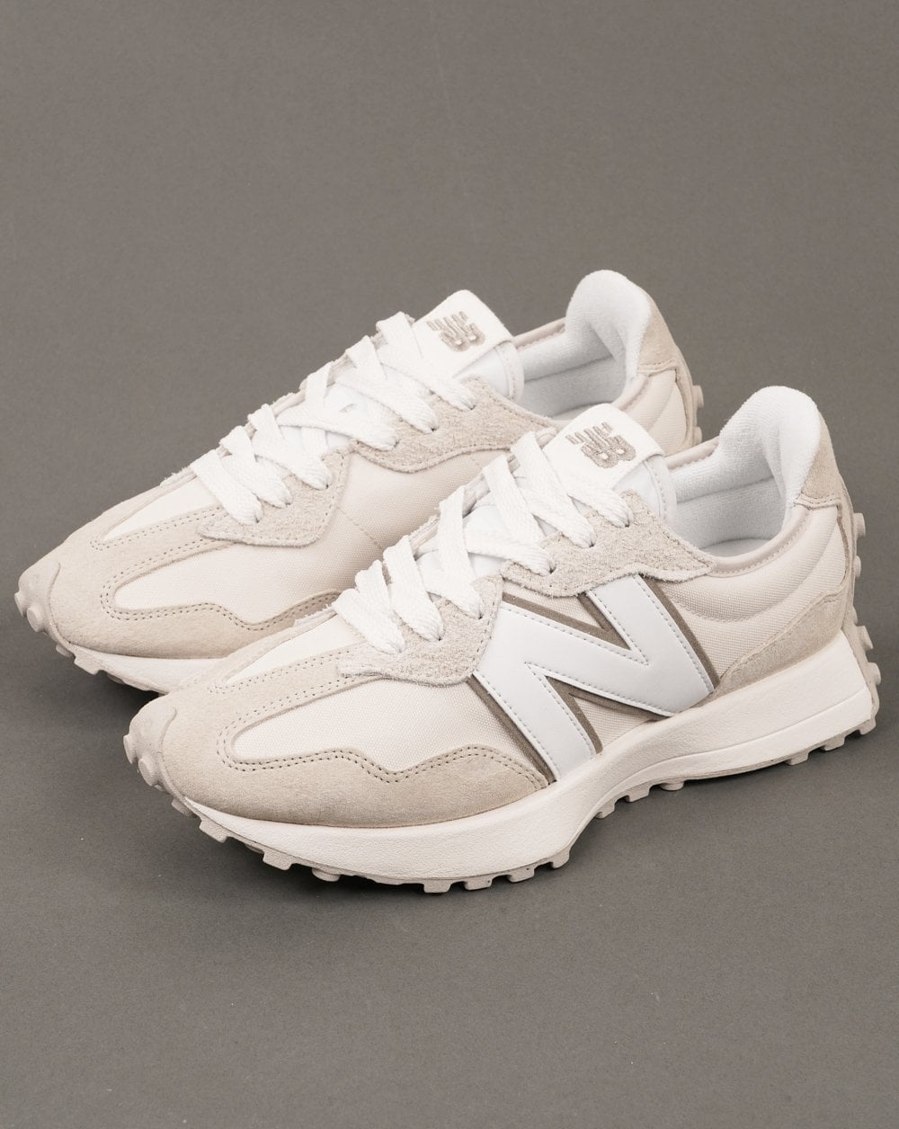 New Balance 327 Trainer Timberwolf/White