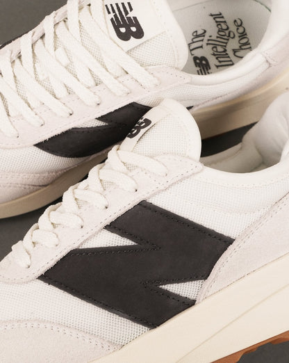 New Balance 370 Trainer Sea Salt