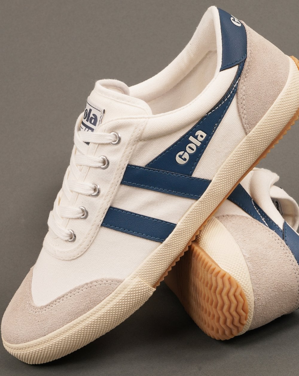 Gola Canvas Suede Trainer White / Navy