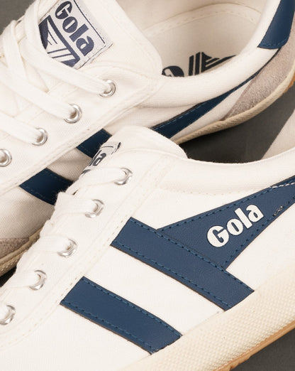 Gola Canvas Suede Trainer White / Navy