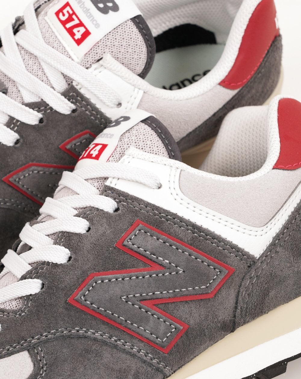 New Balance 574 Trainers Grey / Dark Red