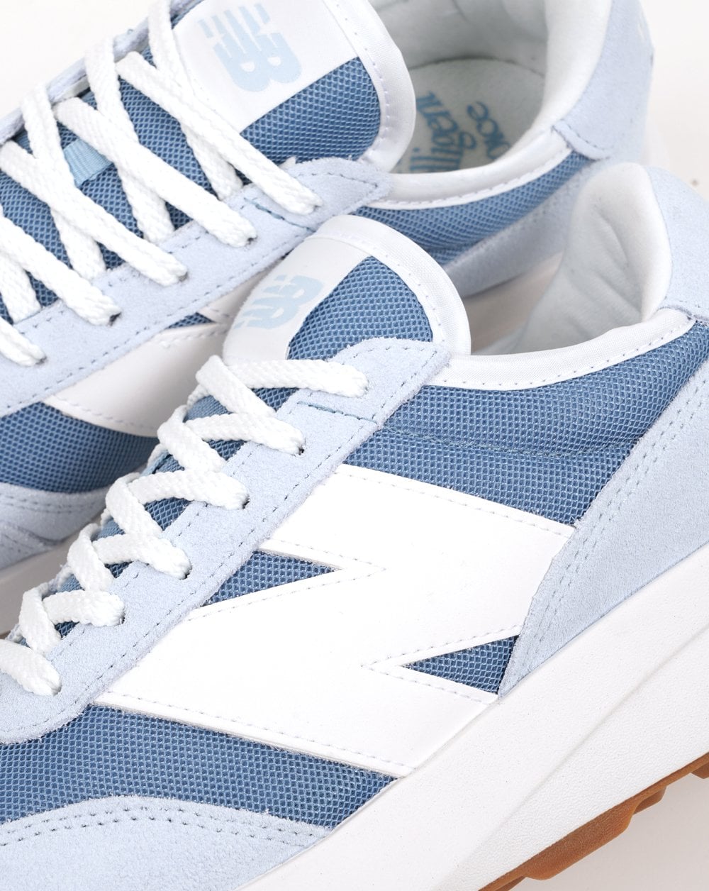 New Balance 370 Trainers Ice Blue