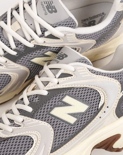 New Balance 530 Trainers Raincloud/Grey