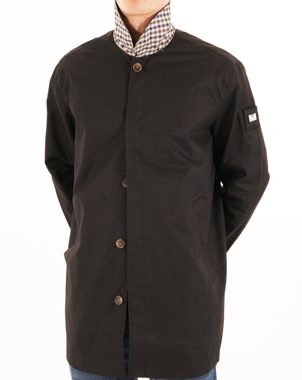 Weekend Offender Whitehouse Mac Black