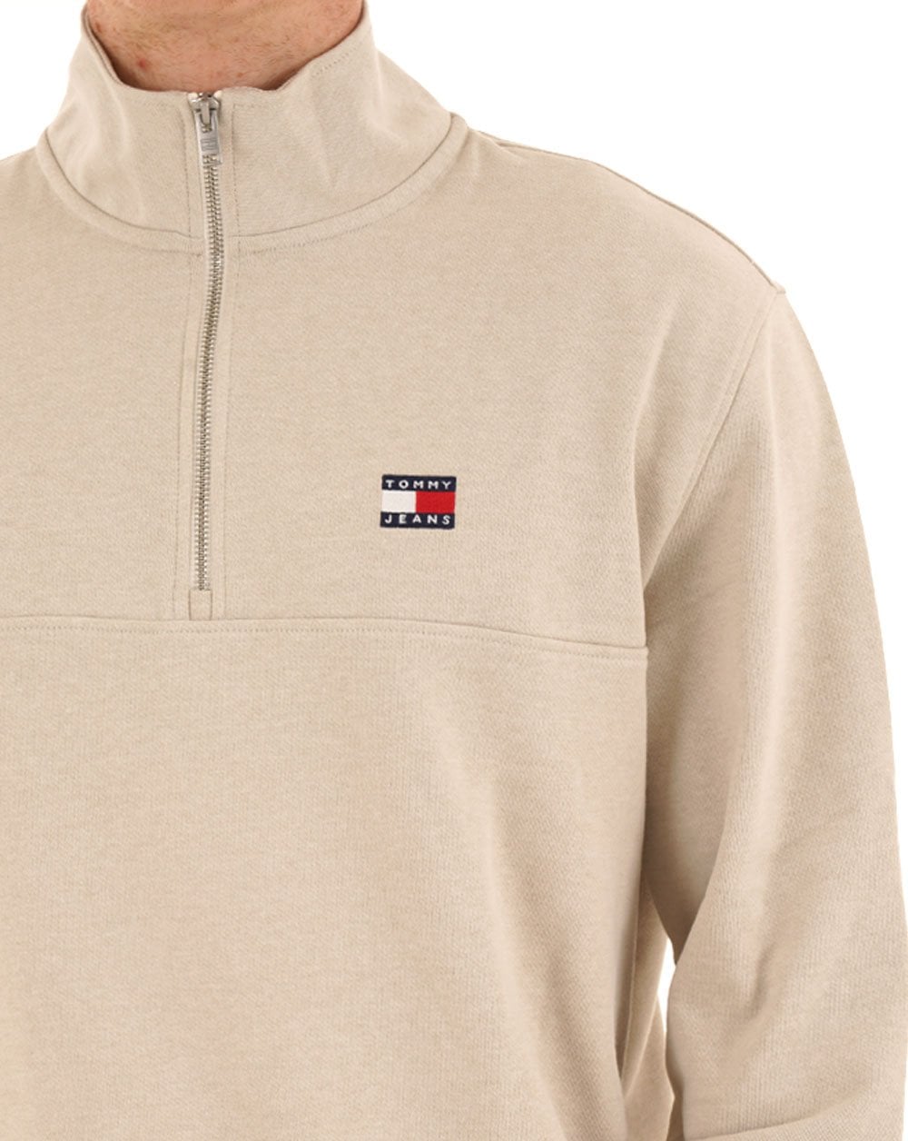 Tommy Jeans Badge 1/4 Zip Sweater Ancient White