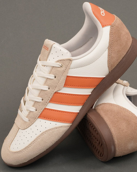 Adidas Barreda Lo Trainers Off White / Orange
