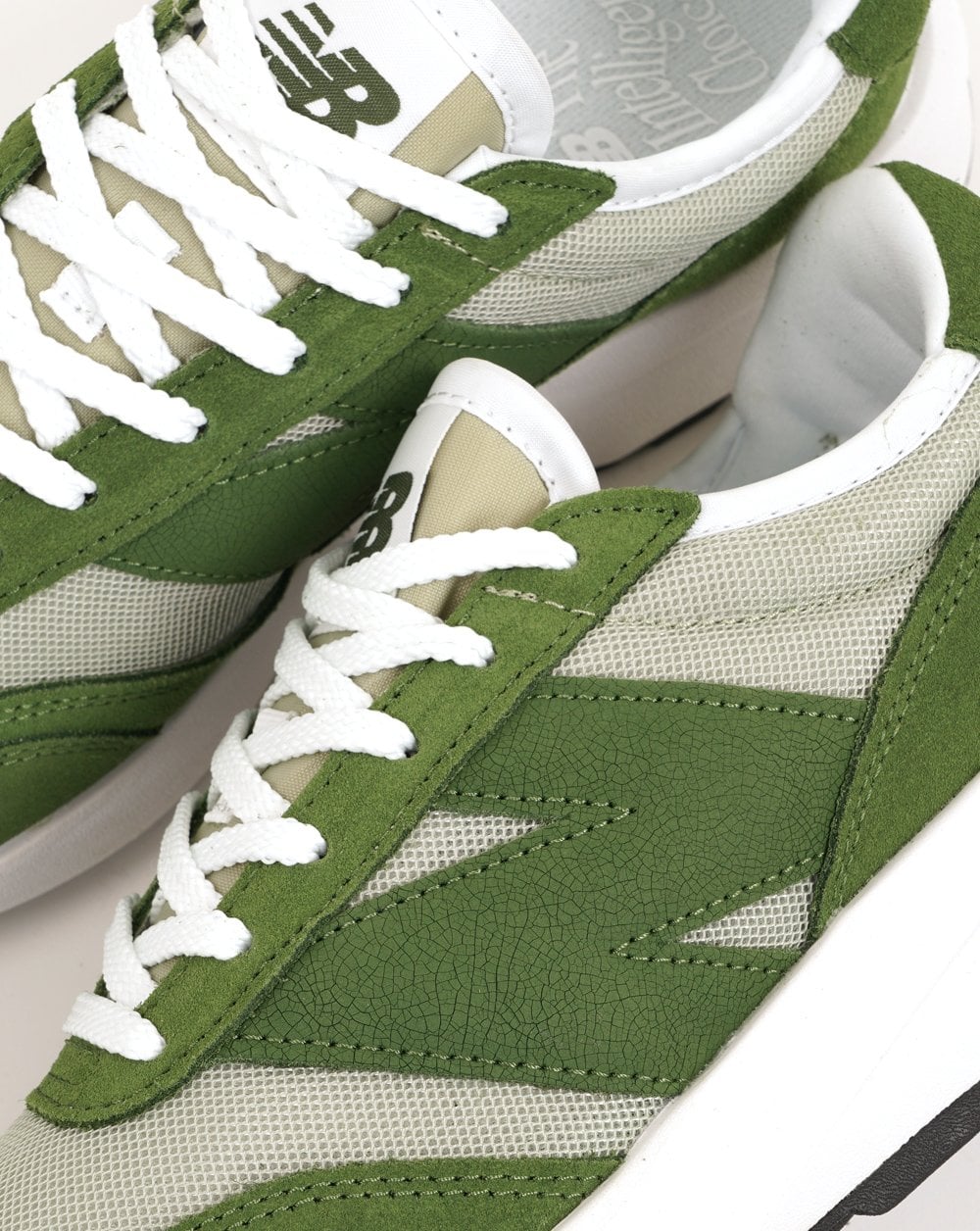 New Balance 370 Trainers Alpine Green