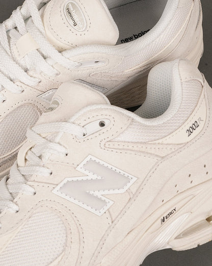 New Balance 2002R Trainers Sea Salt