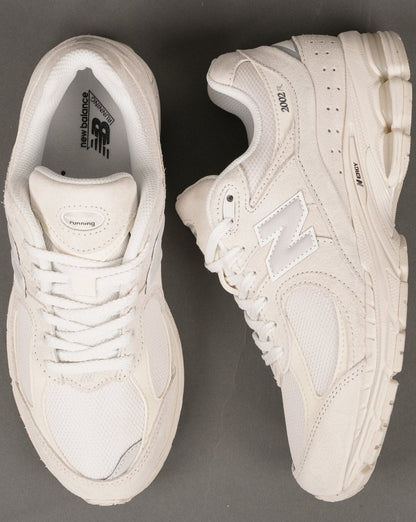 New Balance 2002R Trainers Sea Salt