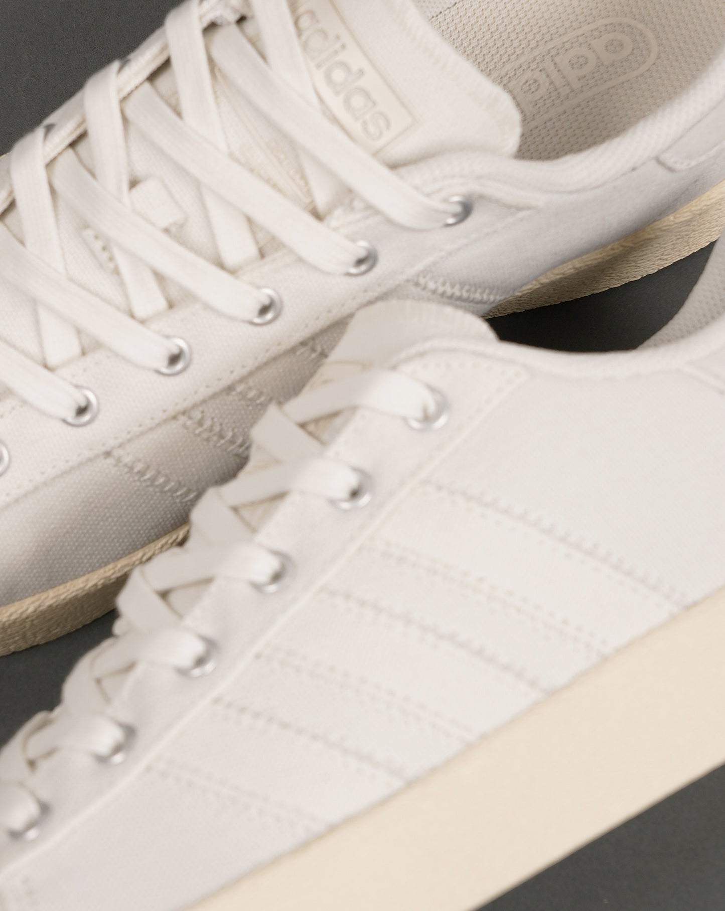 Adidas Jump Hook Trainers Off White/Warm Vanilla