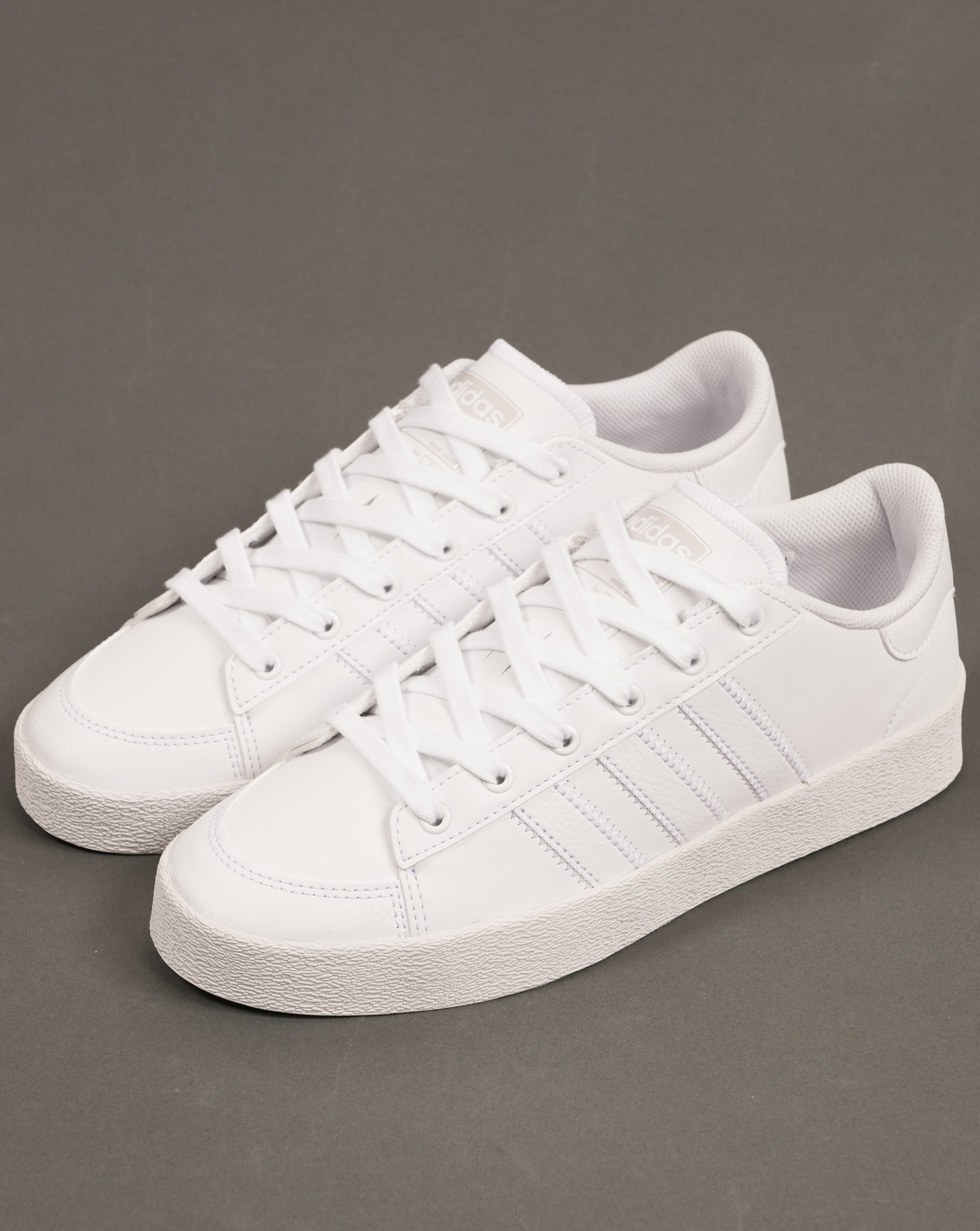 Adidas Jump Hook Trainers White