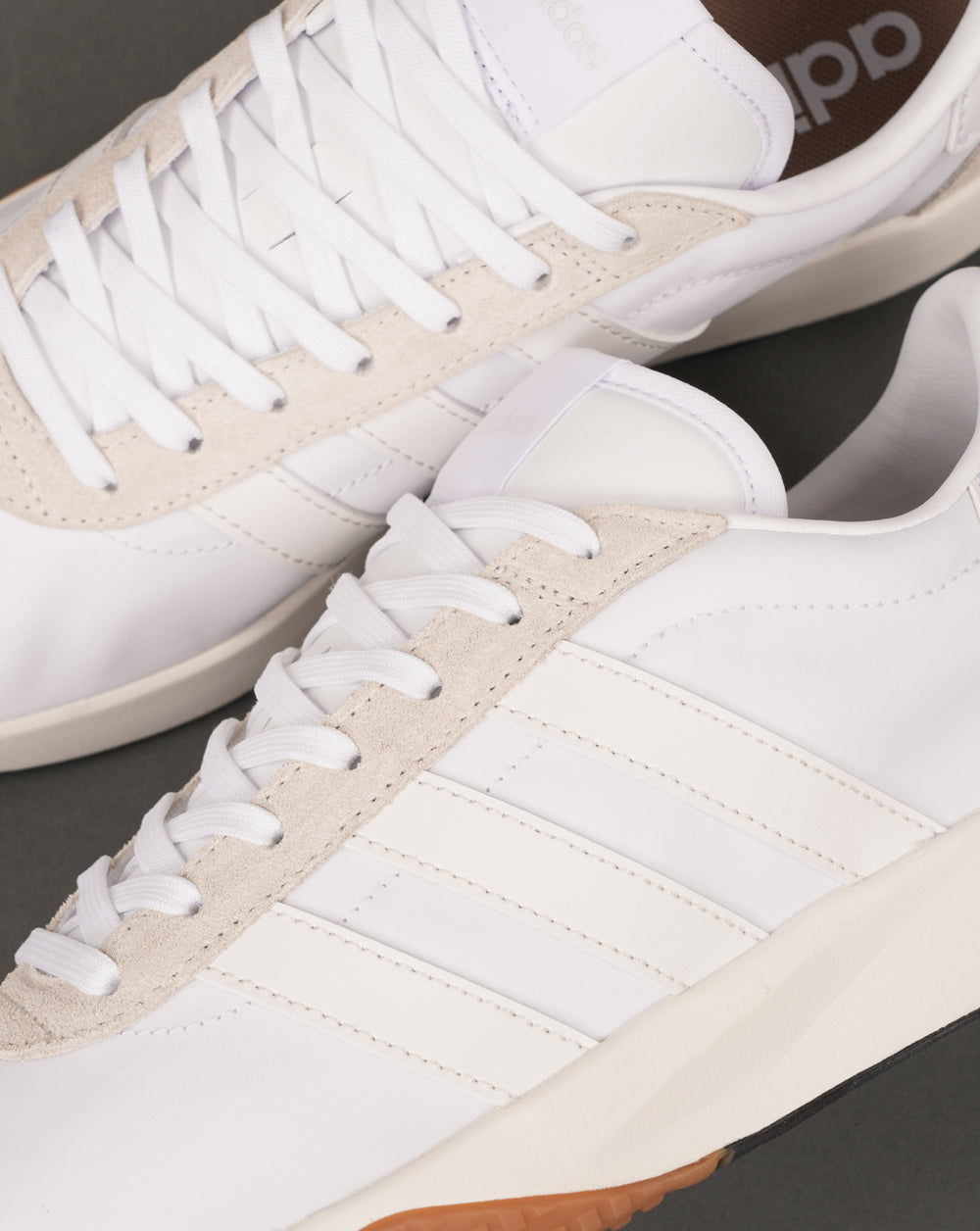 Adidas Run 76/26 Trainers White/White