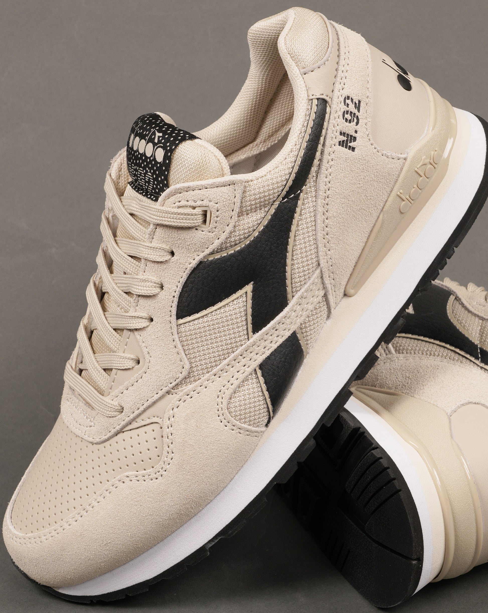 Diadora N92 Advance Trainers Gray Oat