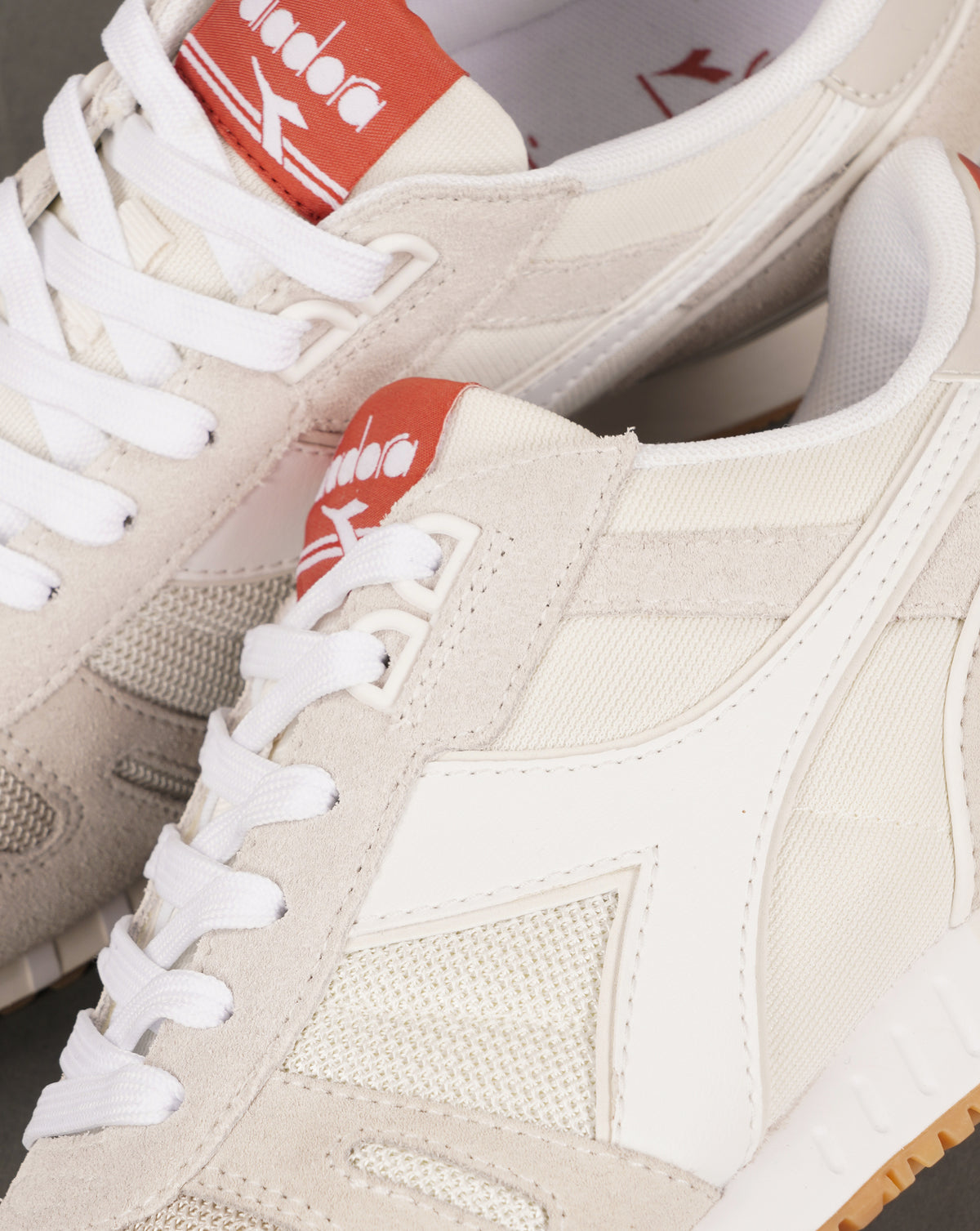 Diadora Titan Trainers Off White/Brick Red