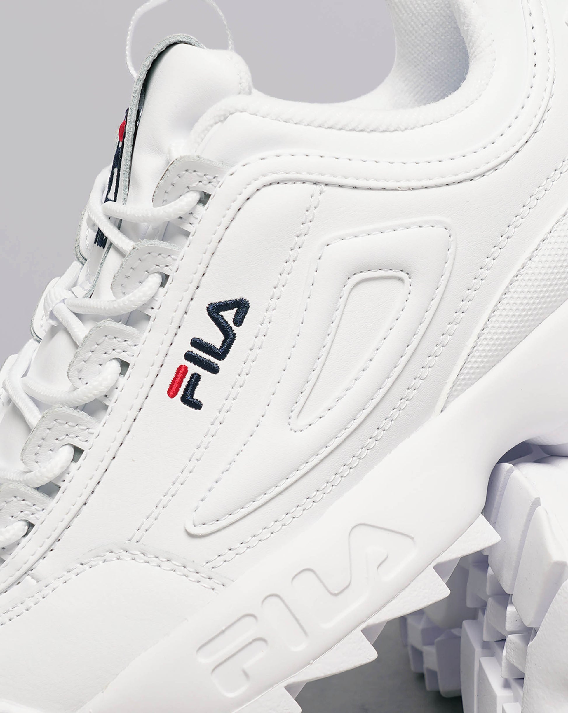 Fila Women's Disruptor II Premium Trainers White/Navy/Red