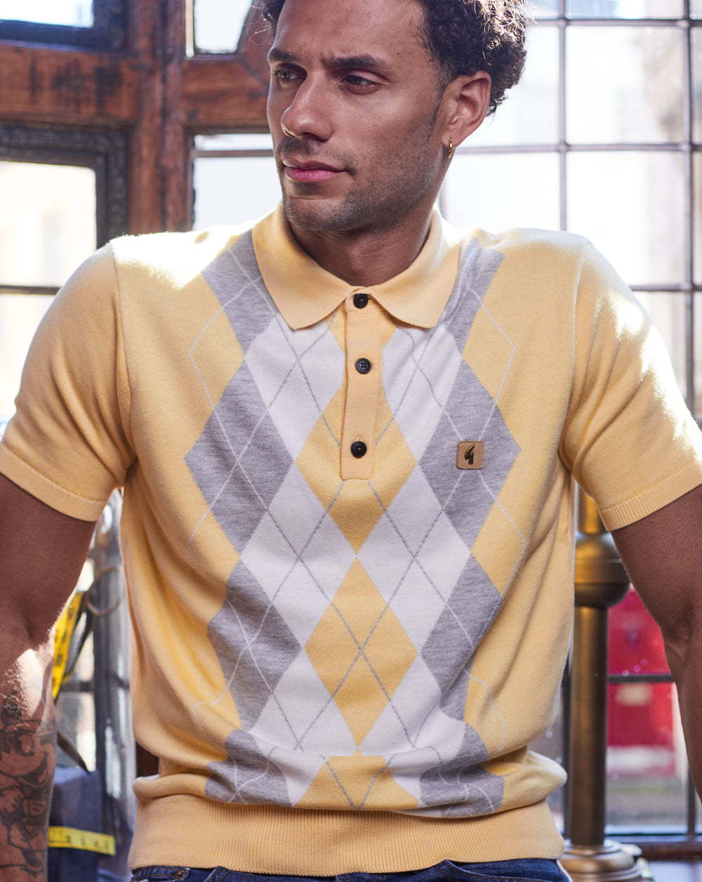 Gabicci Vintage Argyle Diamond Knit Polo Lemon