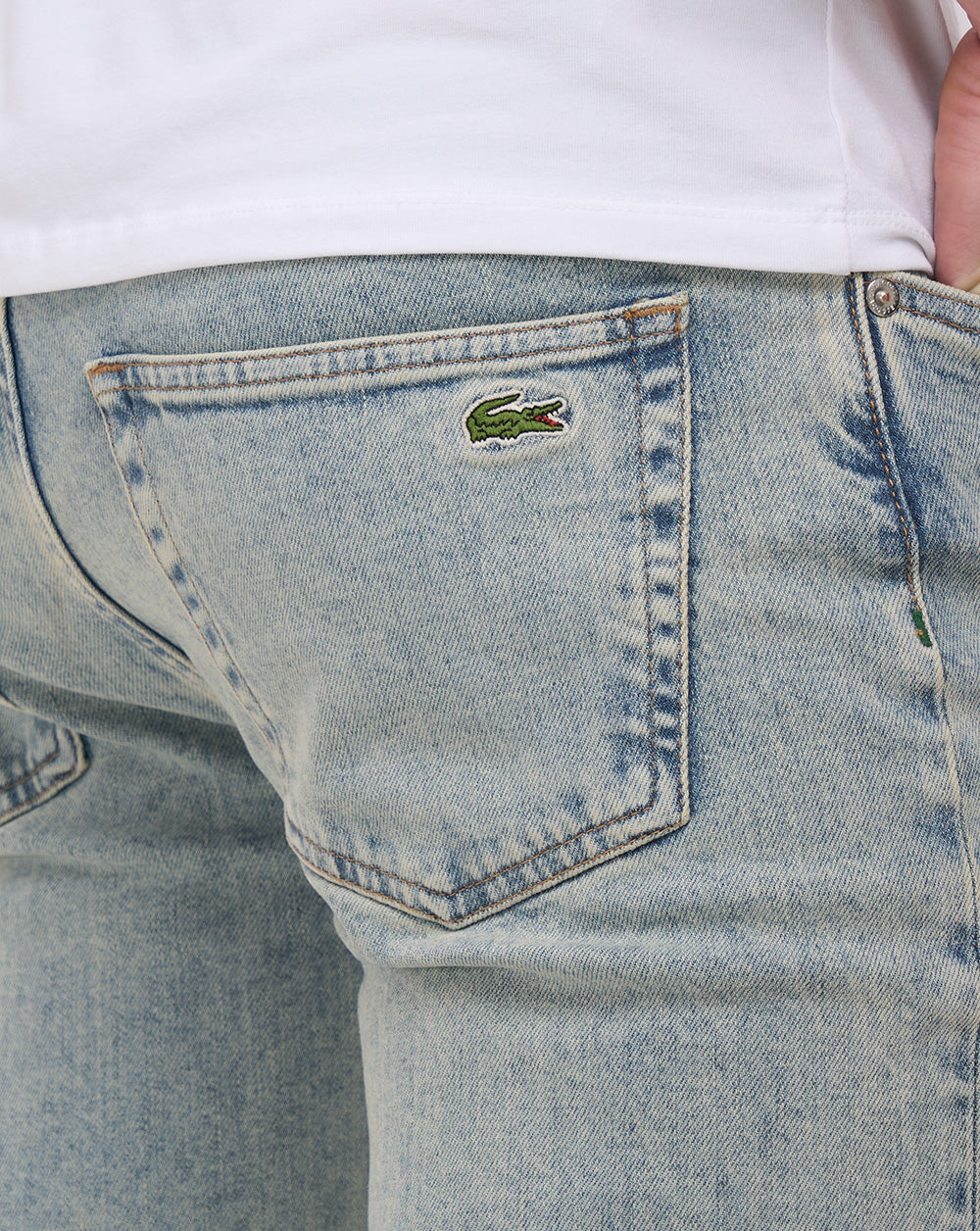 Lacoste Slim Fit Indigo Jeans Washed Bleach