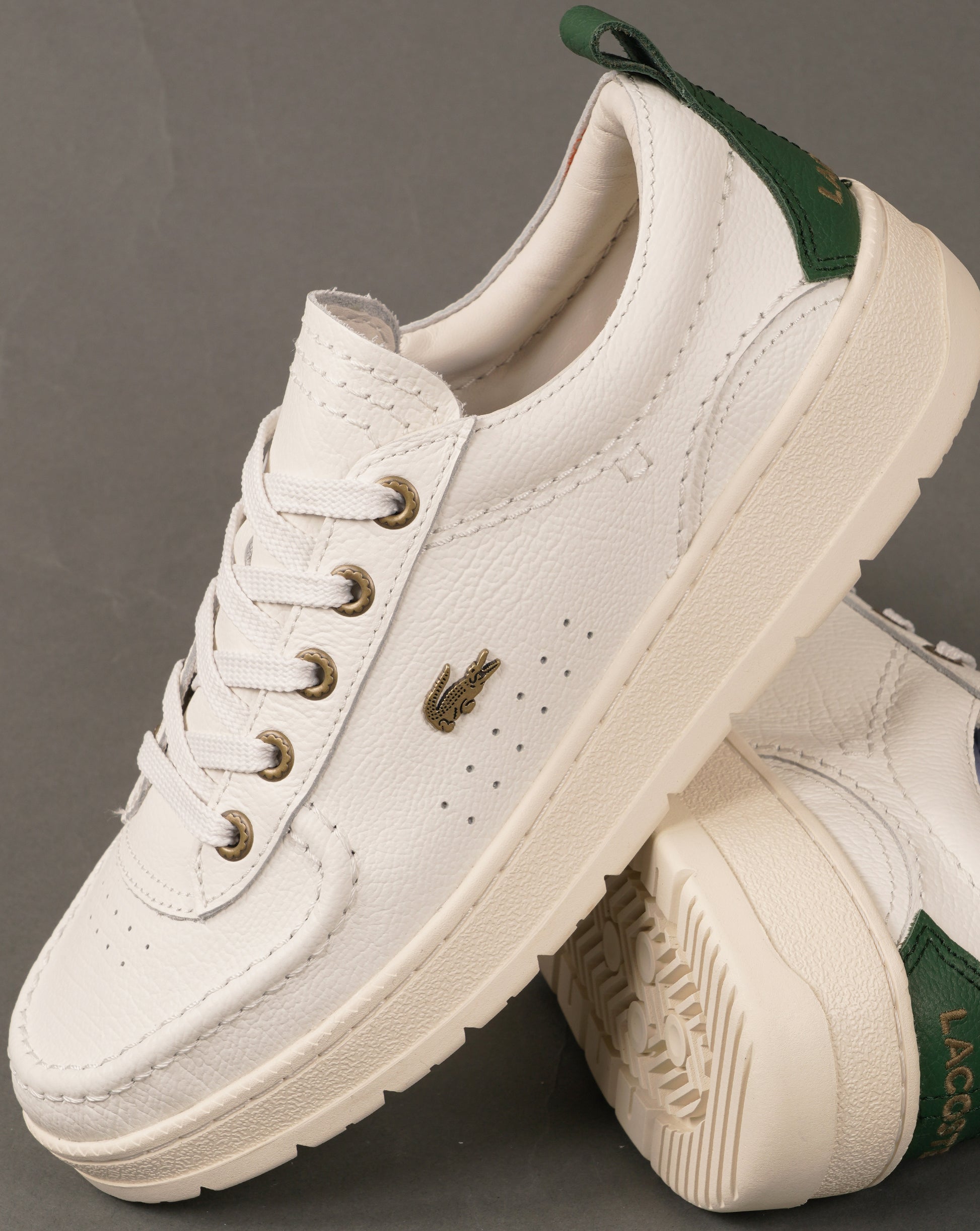 Lacoste Umpire Leather Trainers Off White/Dark Green