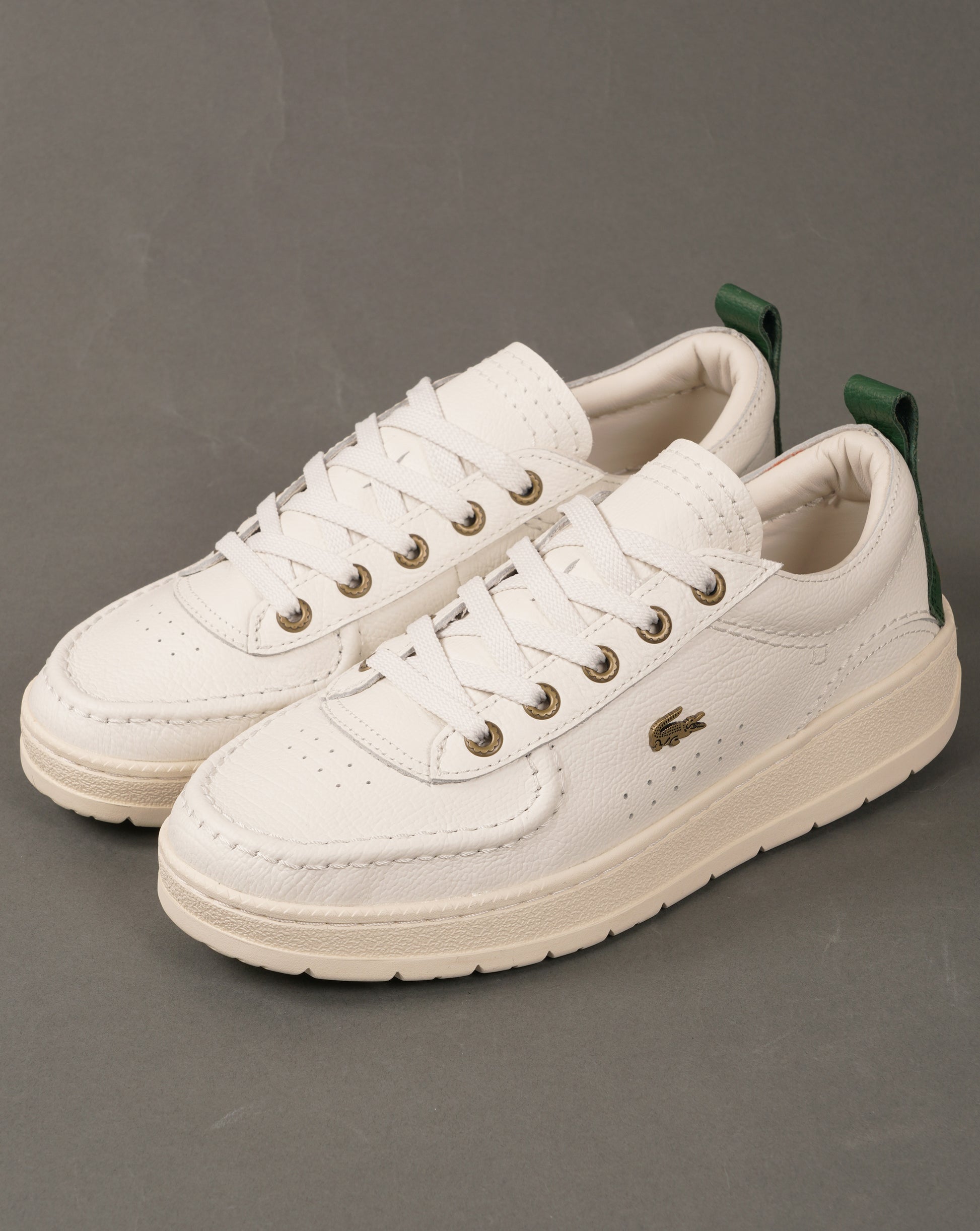Lacoste Umpire Leather Trainers Off White/Dark Green