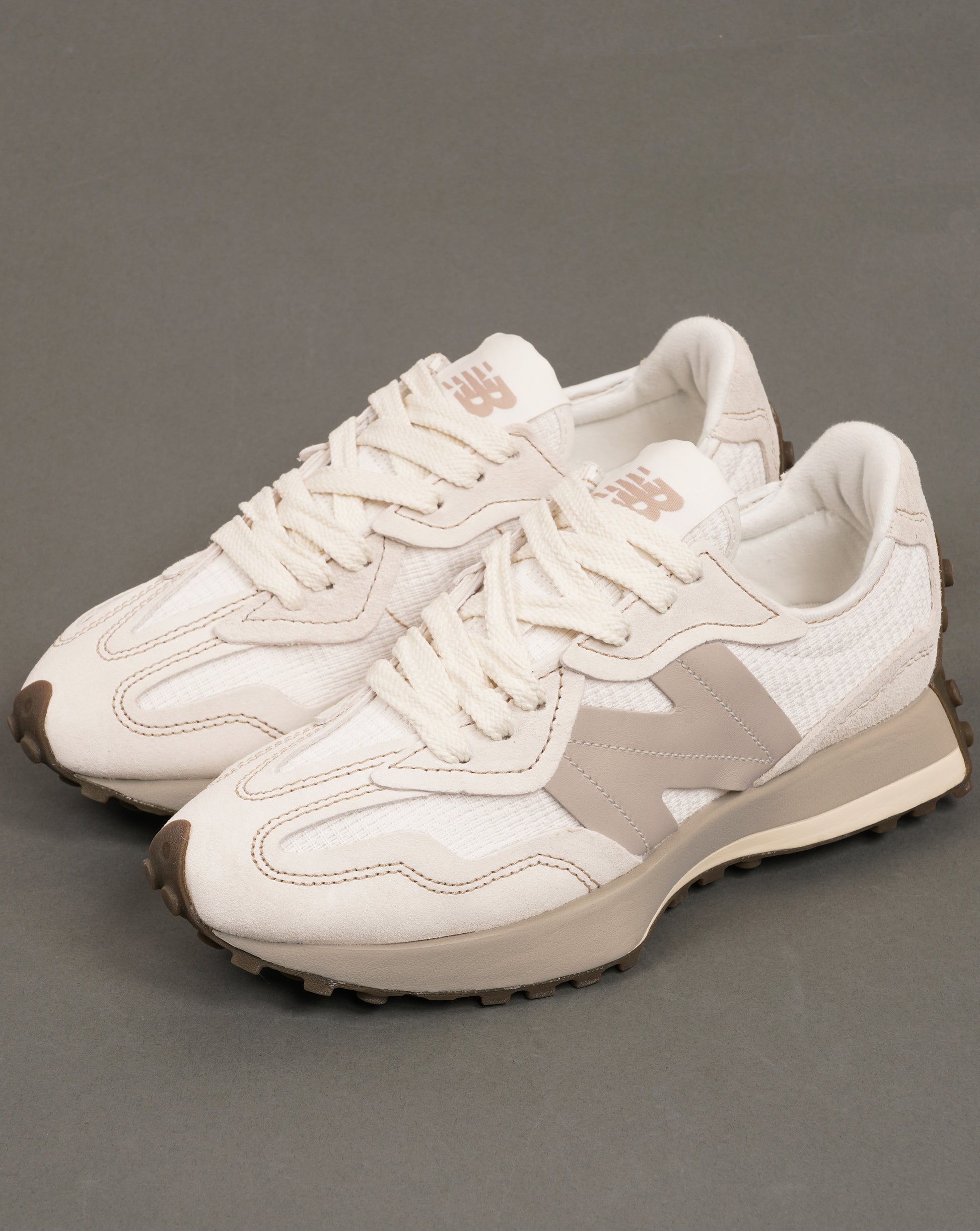 New Balance New Balance 327 Trainers Sea Salt