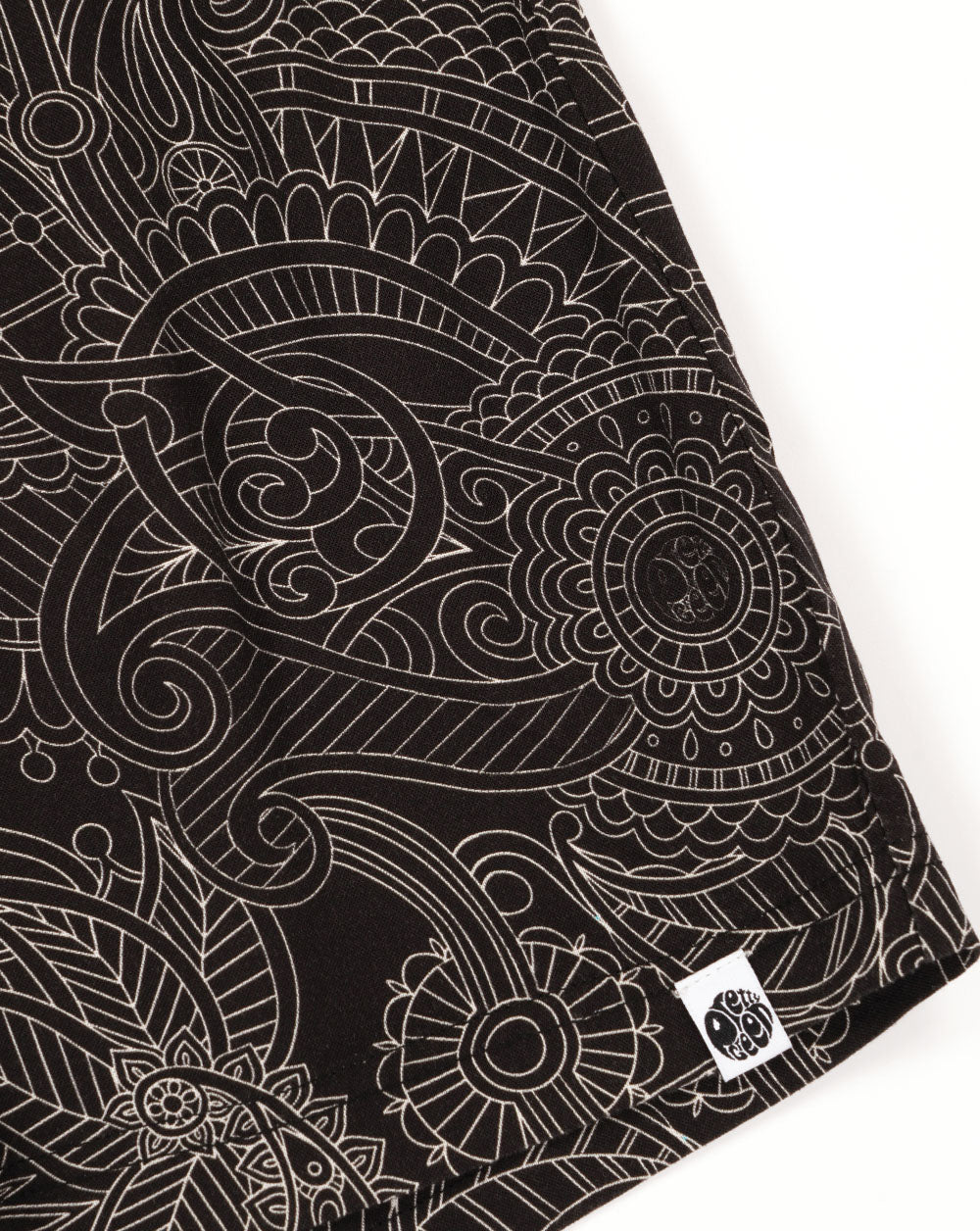 Pretty Green Resonance Linear Paisley Shorts Black