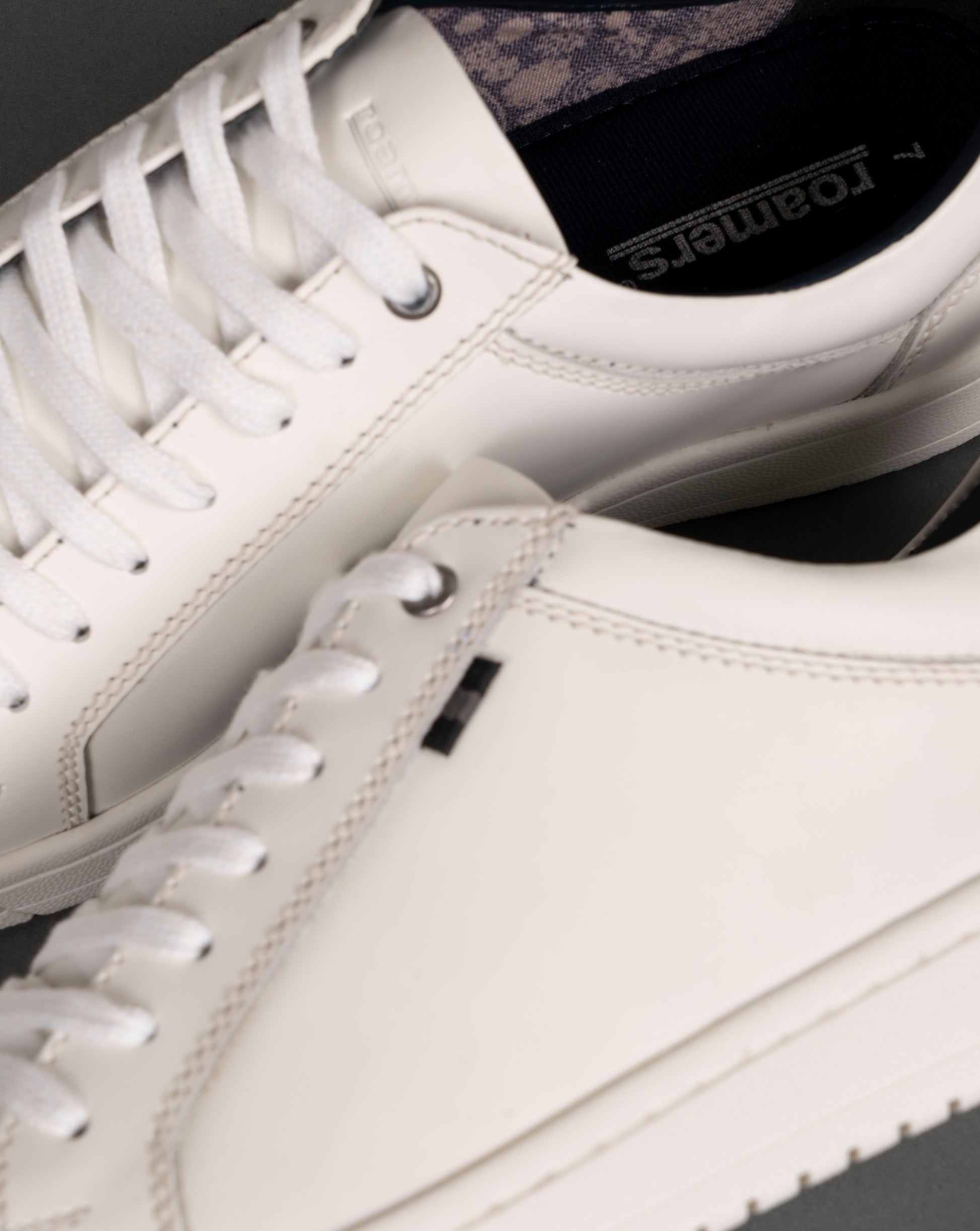 Roamers Leisure Trainers White