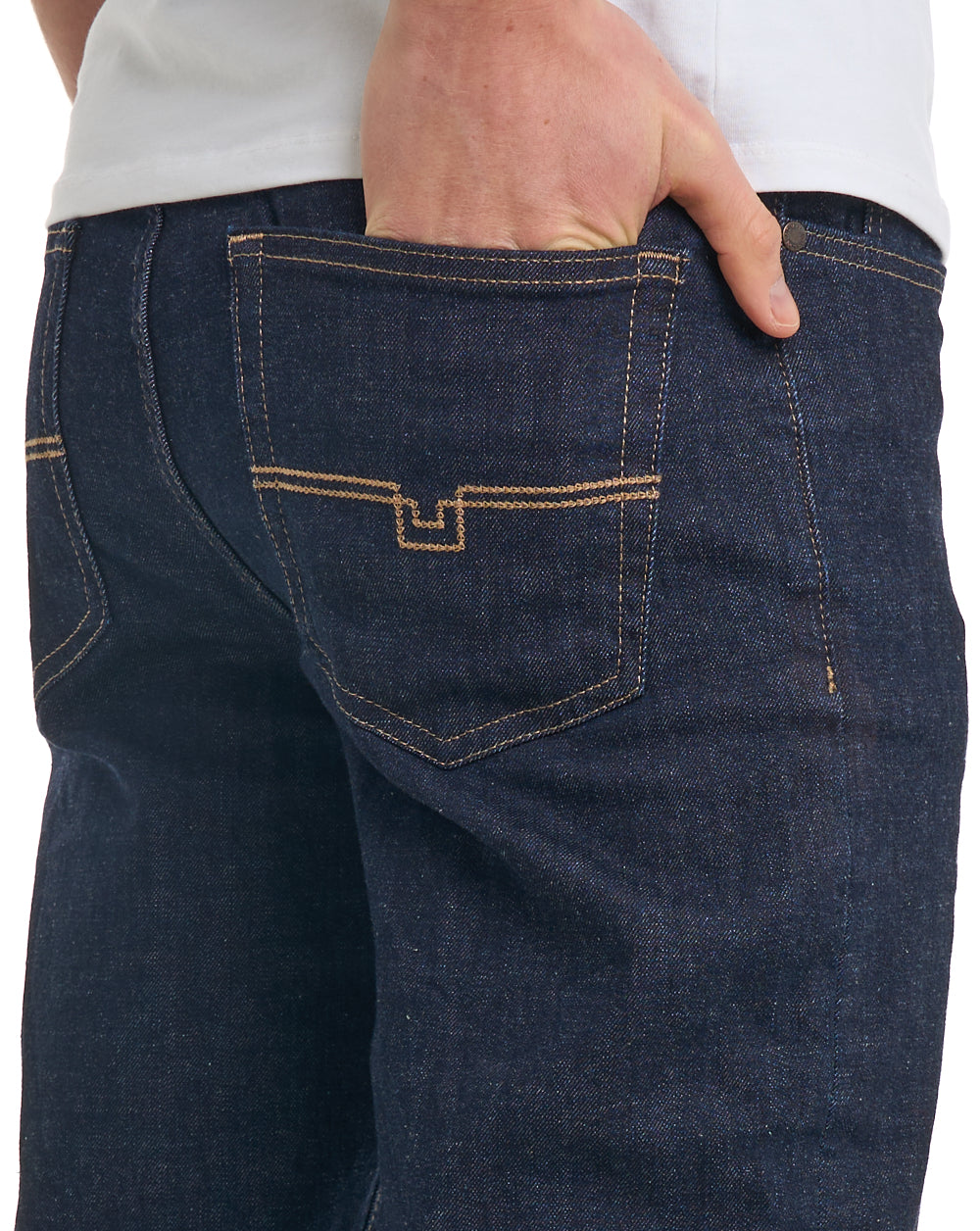 Weekend Offender Straight Fit Jean Dark Rinse