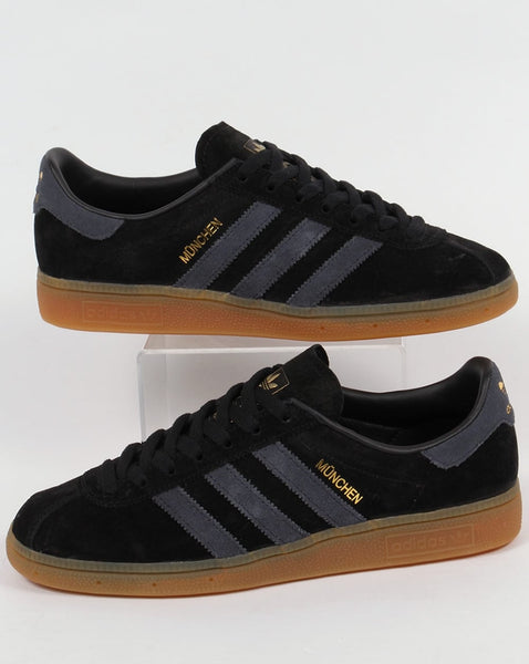 Adidas Munchen Trainers Black/Dark Grey