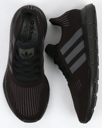 Adidas Swift Run Trainers Black