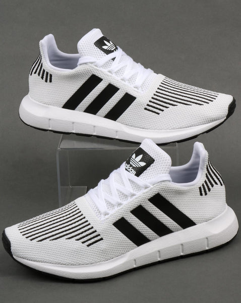 Adidas Swift Run Trainers White/Black/Grey